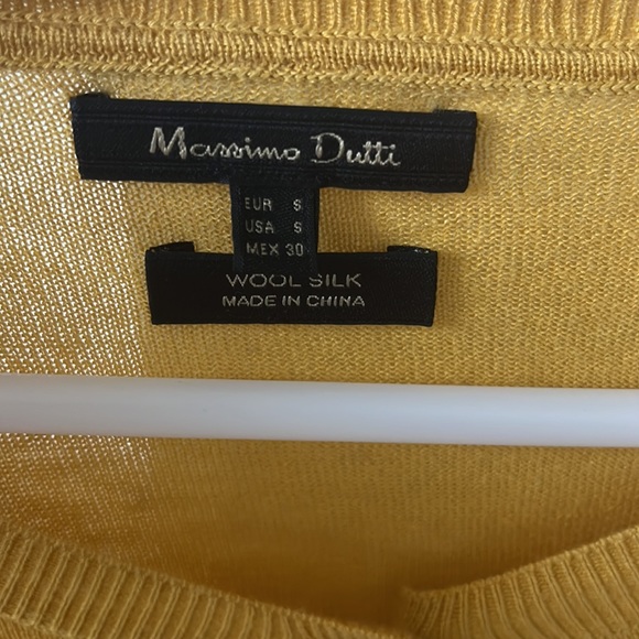 Massimo Dutti wool/silk cardigan - Picture 2 of 4